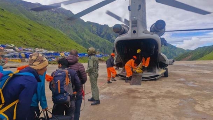 केदारनाथ यात्रा मार्ग पर युद्धस्तर पर रेस्क्यू जारी