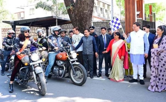 मुख्यमंत्री ने ‘ड्रग्स मुक्त उत्तराखंड’ बाइक रैली को हरी झंडी दिखाकर किया रवाना 