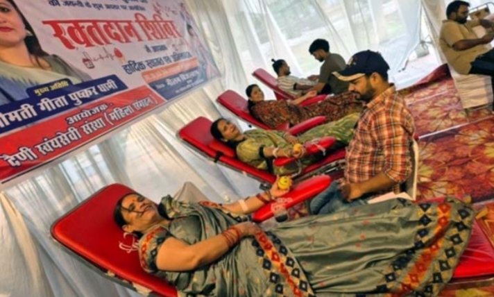 श्रीदेव सुमन की जयंती पर  विचार गोष्ठी और रक्तदान शिविर का आयोजन