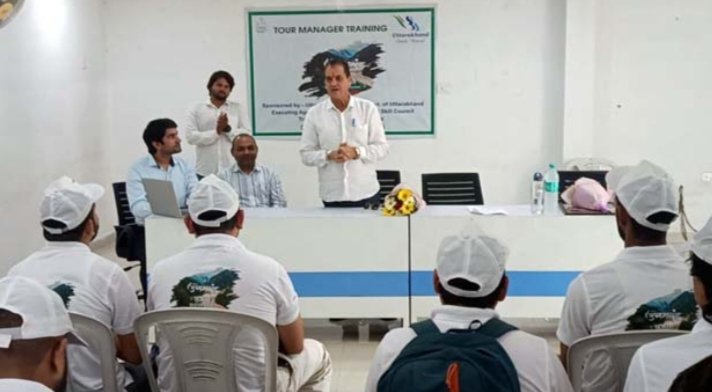 विद्या सोसाइटी की ओर से युवाओं के लिए टूर मैनेजर प्रशिक्षण शुरु
