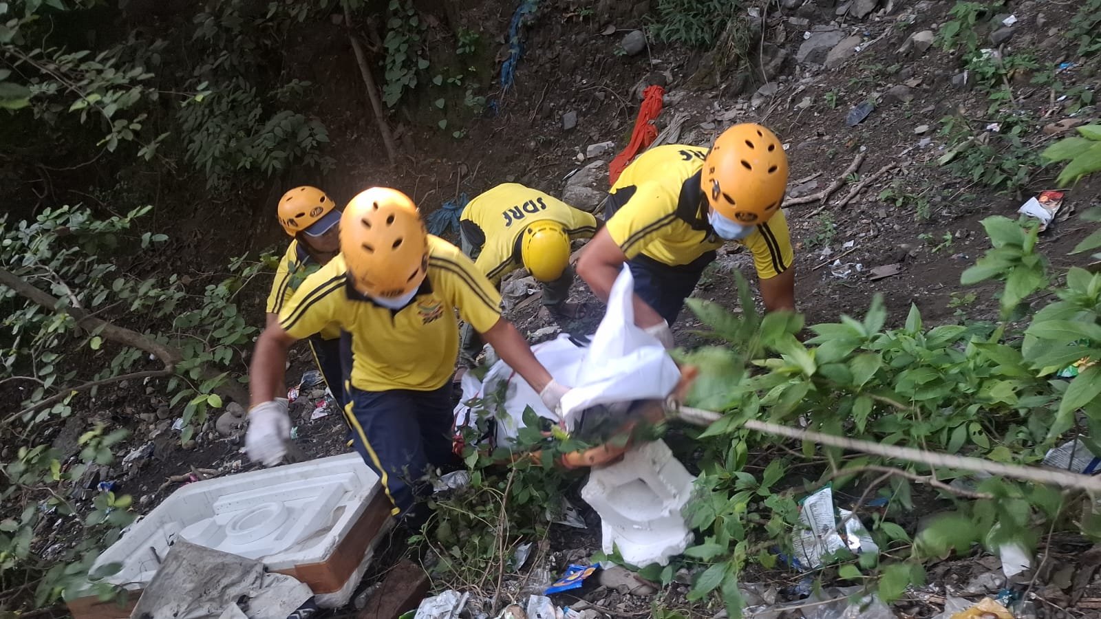 Rishikesh: महाराष्ट्र के लापता पर्यटक का शव एसडीआरएफ ने किया बरामद 