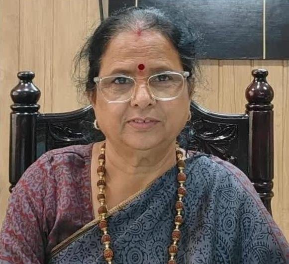 Dehradun: शिक्षा के मंदिर में छात्राओं से अशोभनीय व्यवहार अत्यंत निंदनीय: कुसुम कंडवाल